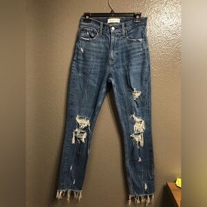 Abercrombie & fitch high rise mom jean